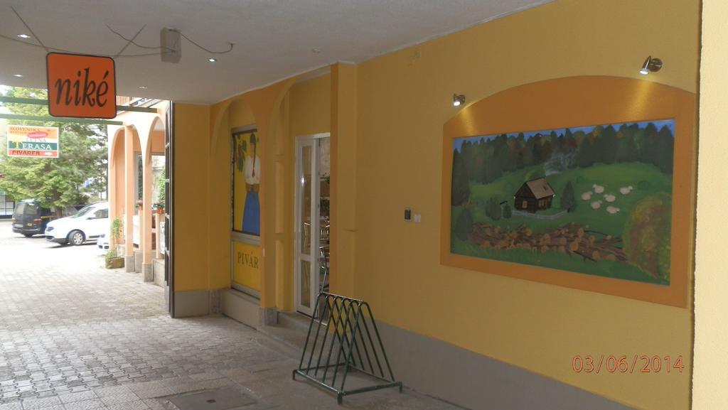 Penzion Marina Pri Slovenskej Restauracii Брезно Номер фото