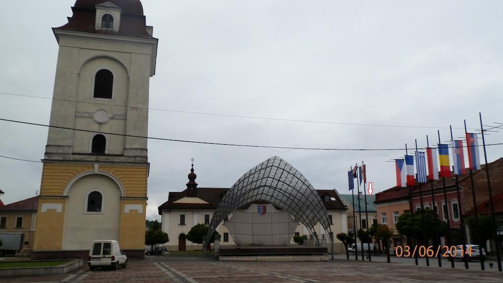 Penzion Marina Pri Slovenskej Restauracii Брезно Номер фото